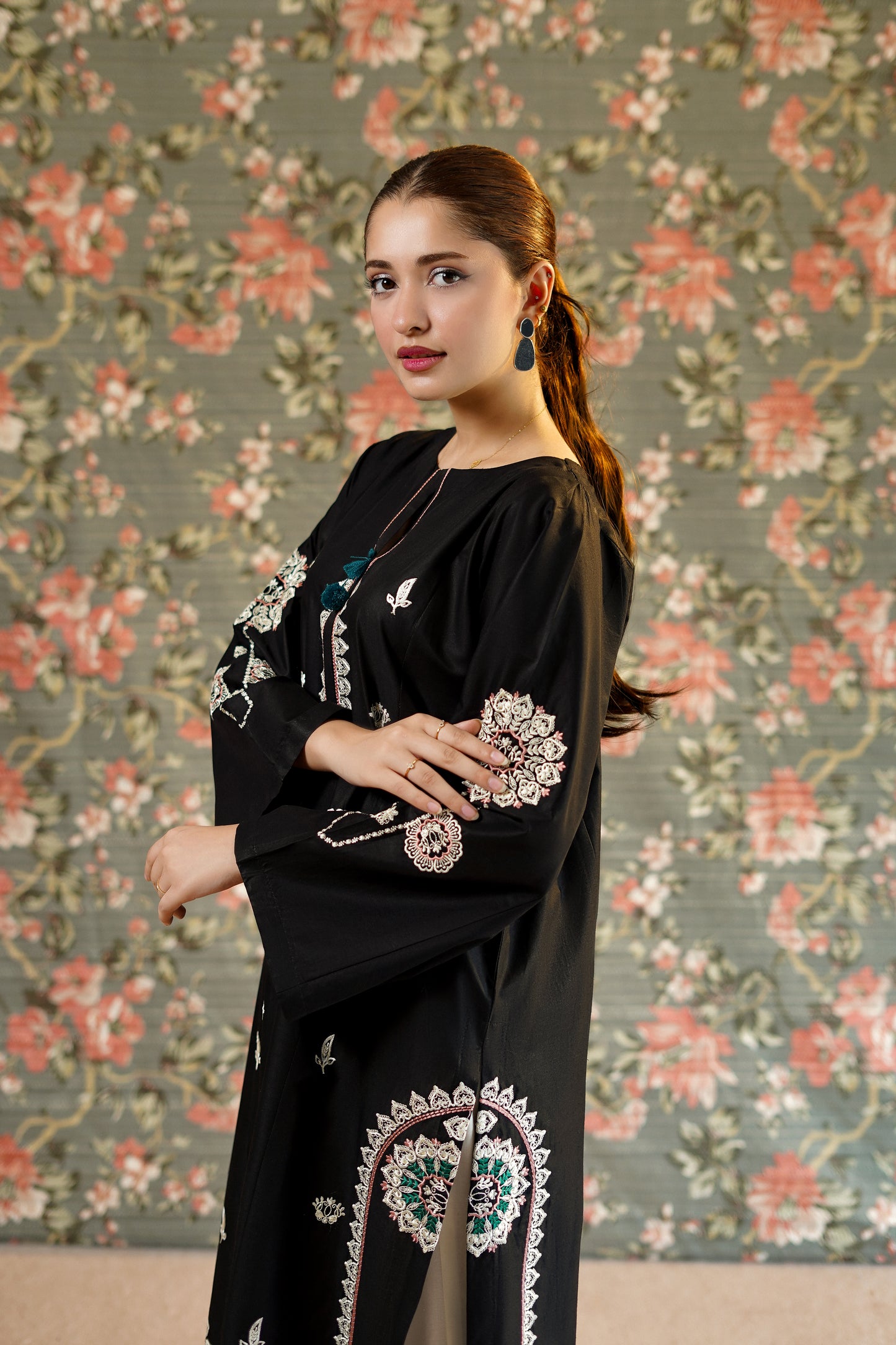ROSHNI